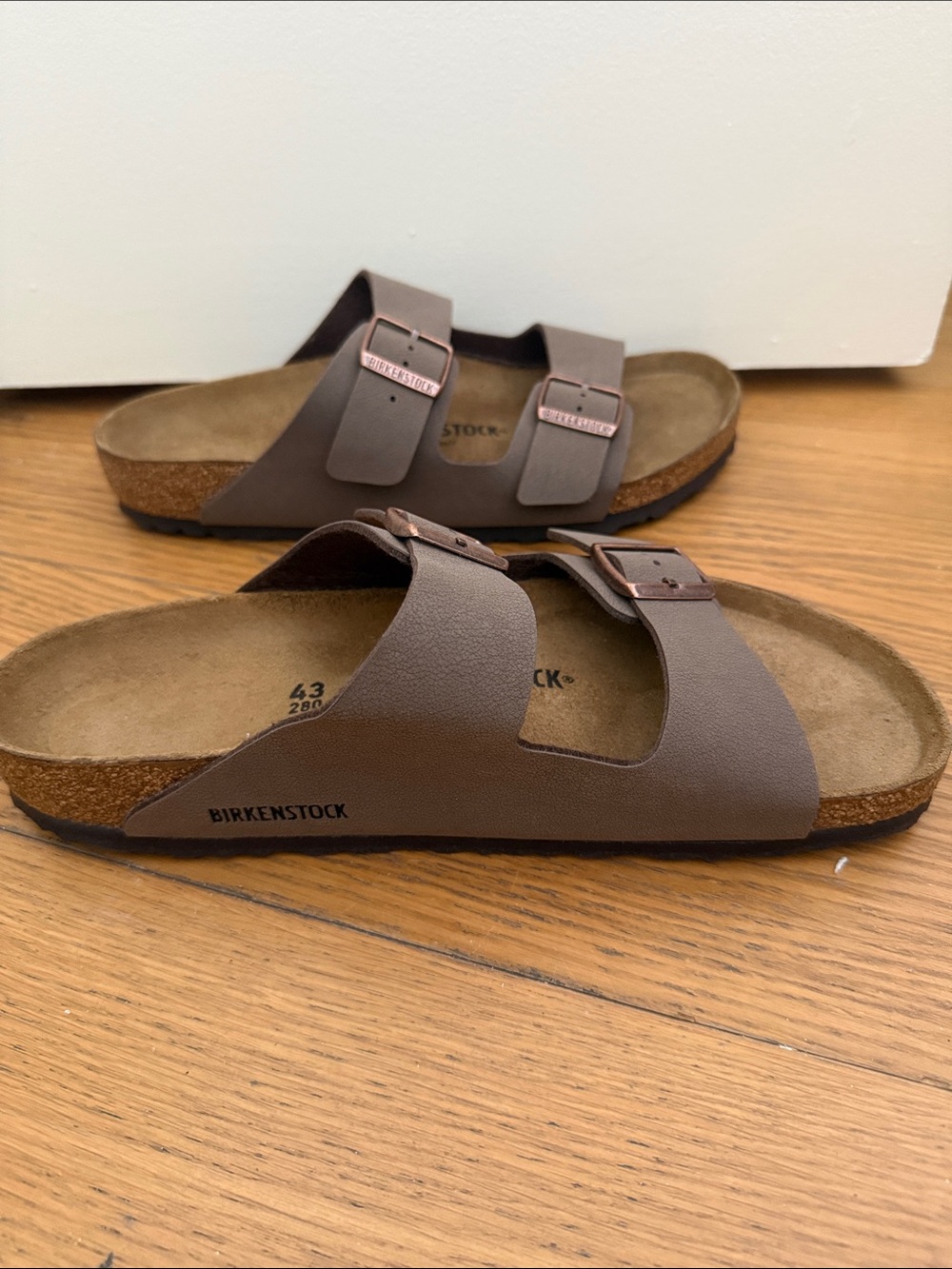 Birkenstock Men’s Two-Strap Sandal in Taupe with Copper Buckles Sise 43 - Picture 3 of 5